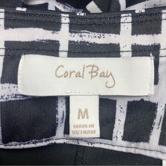Coral Bay Gold Black And White Athletic Skort Size Medium - Picture 3 of 3